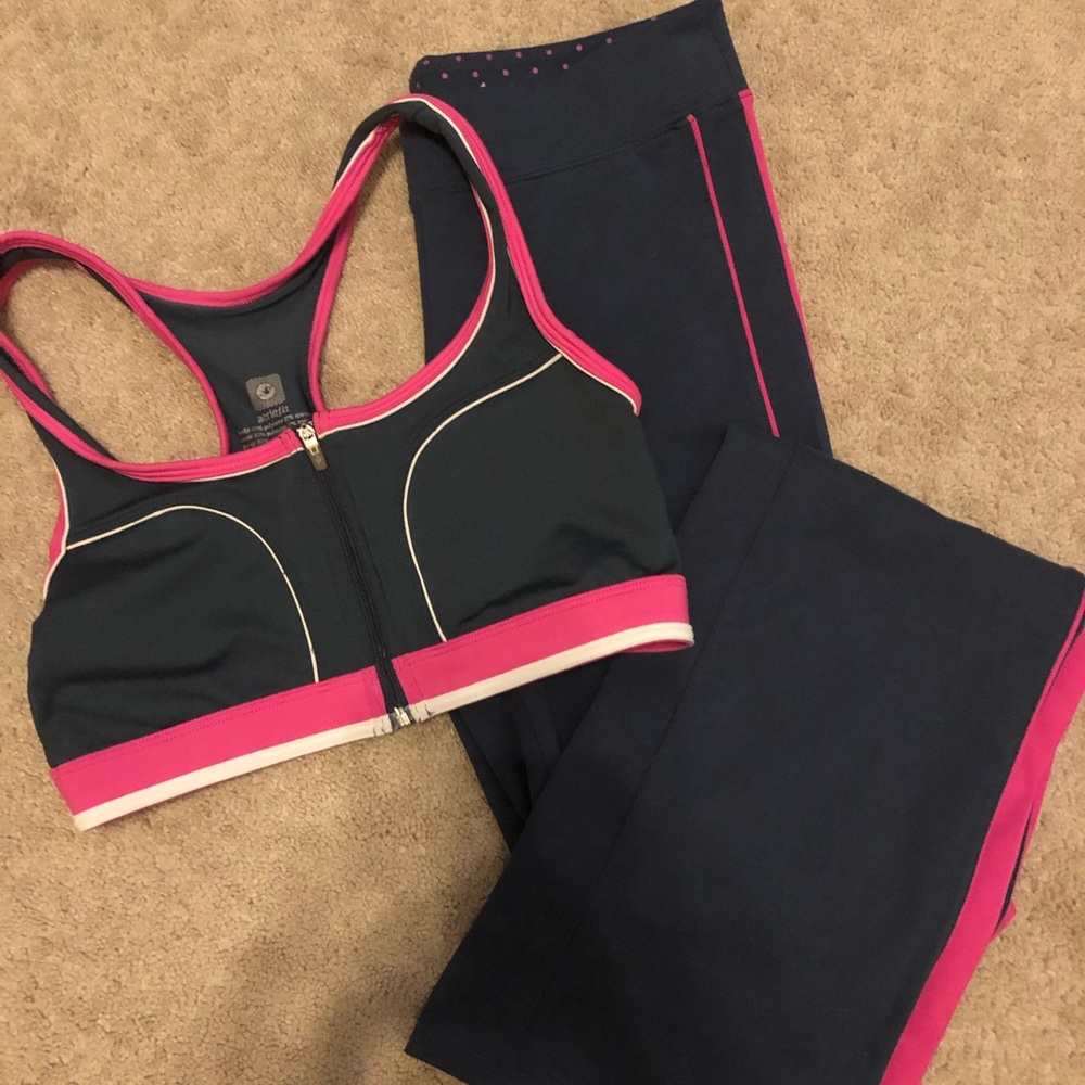 Aerie workout outfit
